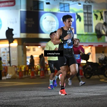 Runner Photo 5527560