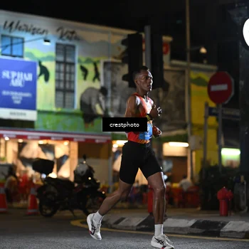 Runner Photo 5527739