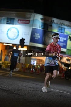 Runner Photo 5528097