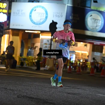 Runner Photo 5528117