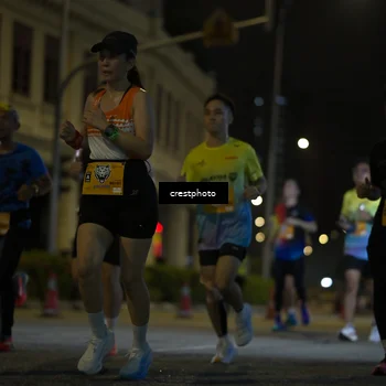 Runner Photo 5528265