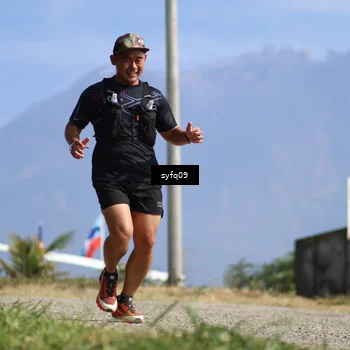 Runner Photo 5528278