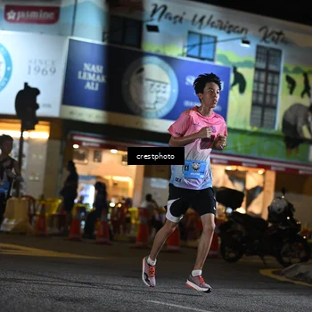 Runner Photo 5528325