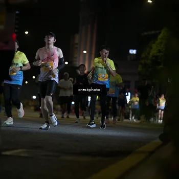 Runner Photo 5528413