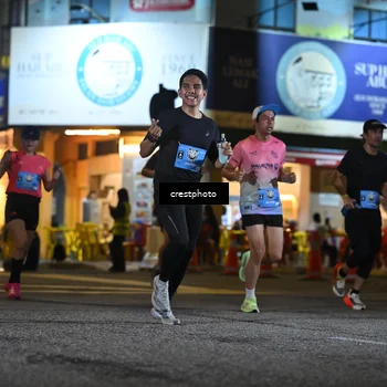 Runner Photo 5528800