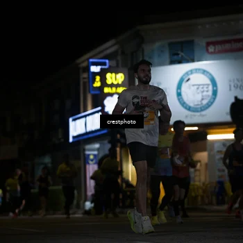 Runner Photo 5528863