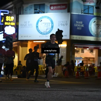 Runner Photo 5528874