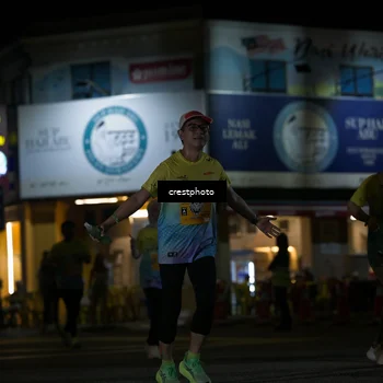 Runner Photo 5529550