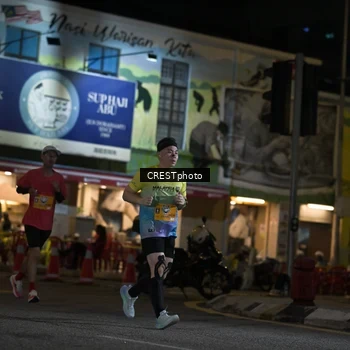 Runner Photo 5530770