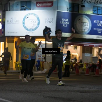 Runner Photo 5531112
