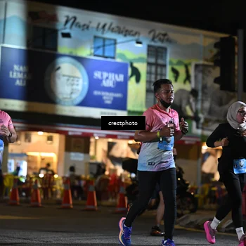 Runner Photo 5534474