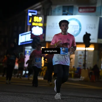 Runner Photo 5534499