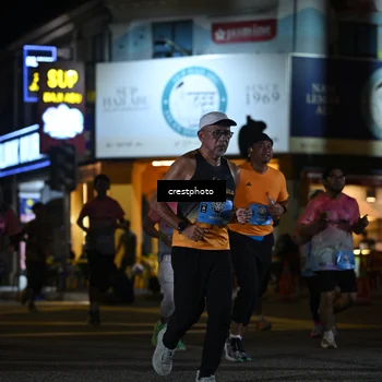 Runner Photo 5534877