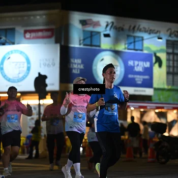 Runner Photo 5536035