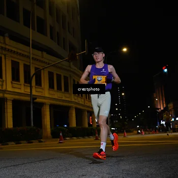 Runner Photo 5536059