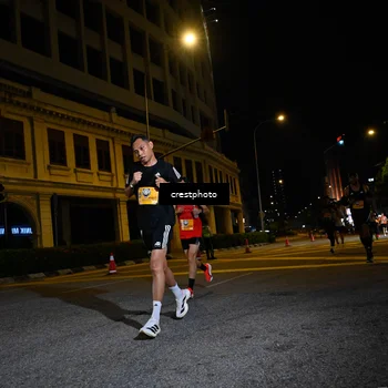 Runner Photo 5536260