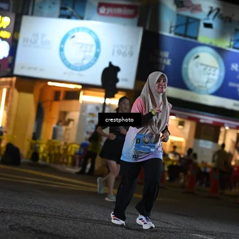 Runner Photo 5536359