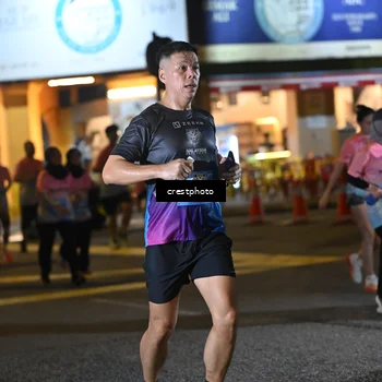 Runner Photo 5537853