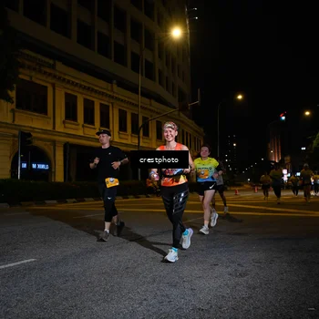 Runner Photo 5540100