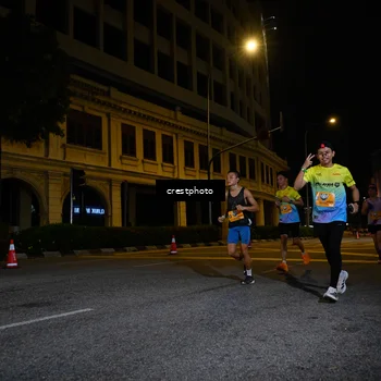 Runner Photo 5541234