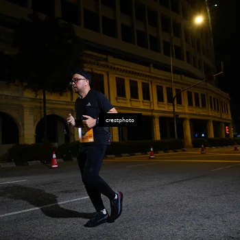 Runner Photo 5541476