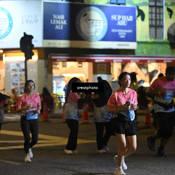 Runner Photo 5541674