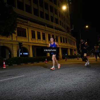 Runner Photo 5541843