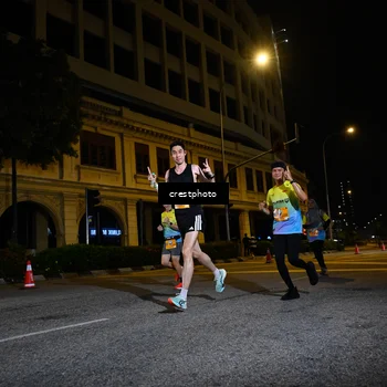 Runner Photo 5542066