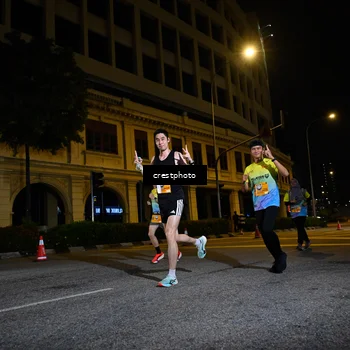 Runner Photo 5542075
