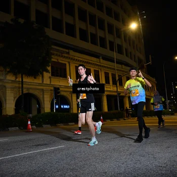 Runner Photo 5542076
