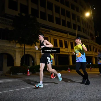 Runner Photo 5542099