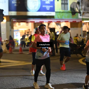 Runner Photo 5542717