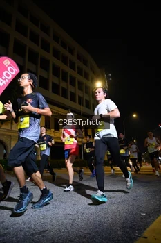 Runner Photo 5542802