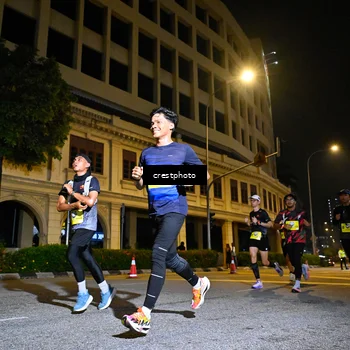 Runner Photo 5542881