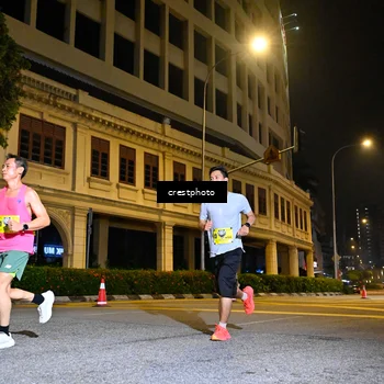 Runner Photo 5542943