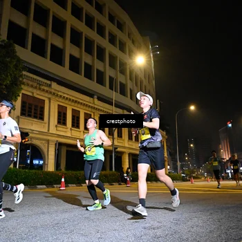 Runner Photo 5543057