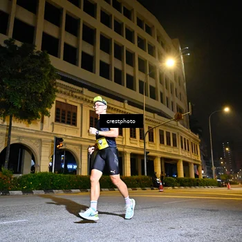 Runner Photo 5543076