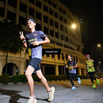 Runner Photo 5543120