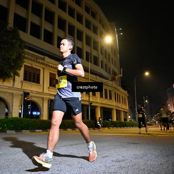 Runner Photo 5543163
