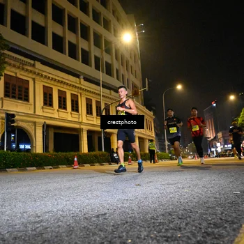 Runner Photo 5543393