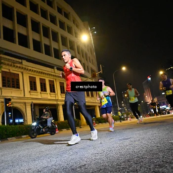 Runner Photo 5543490