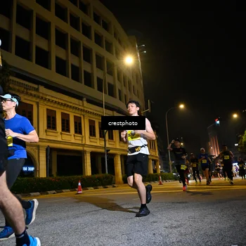 Runner Photo 5544057