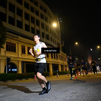 Runner Photo 5544066