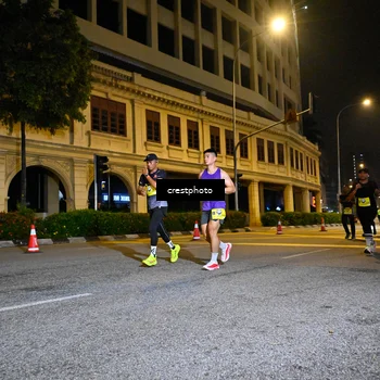 Runner Photo 5544116