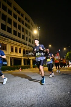 Runner Photo 5544302