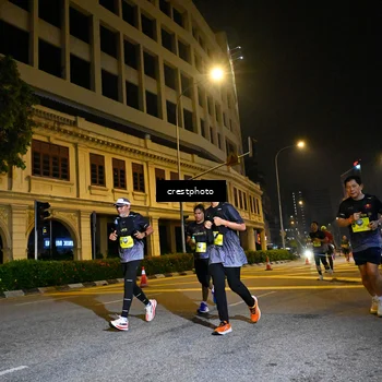 Runner Photo 5544875