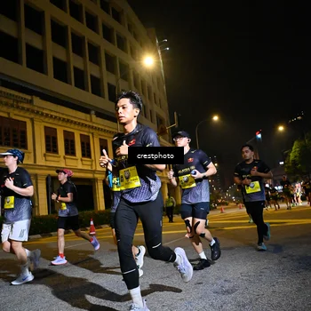 Runner Photo 5545109