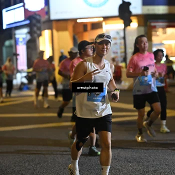Runner Photo 5545877