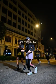Runner Photo 5547097