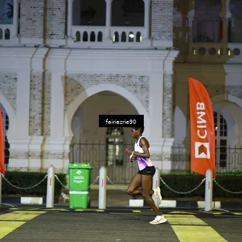 Runner Photo 5548876